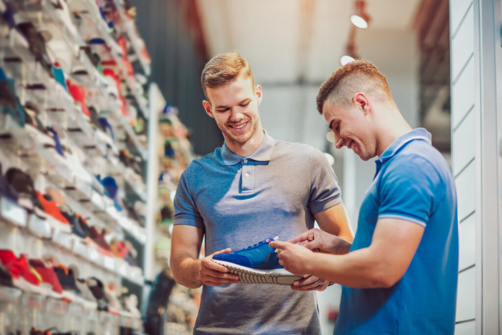 agencement-magasin-de-chaussures-conseil