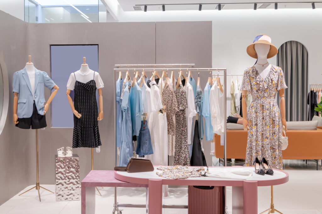 agencement-boutique-pret-a-porter06