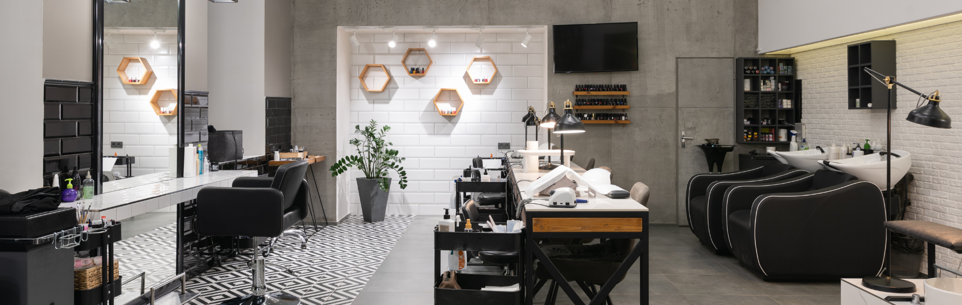 etapes-travaux-amenagement-salon-de-coiffure